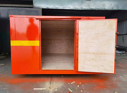 石拐车载炸药箱